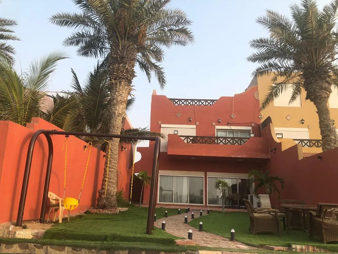 فيلة ساحل القمر - درة العروس