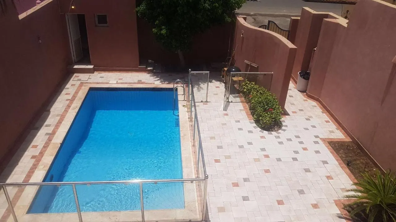 ساحل القمر - درة العروس 0*, جدة